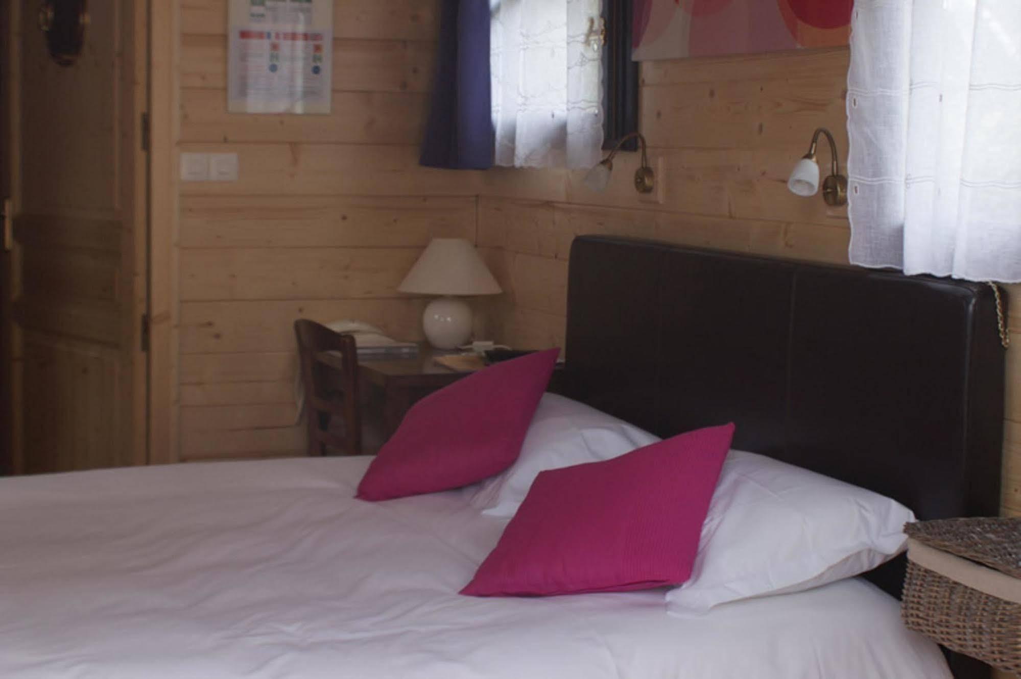 Auberge La Tomette, The Originals Relais Vitrac  Esterno foto