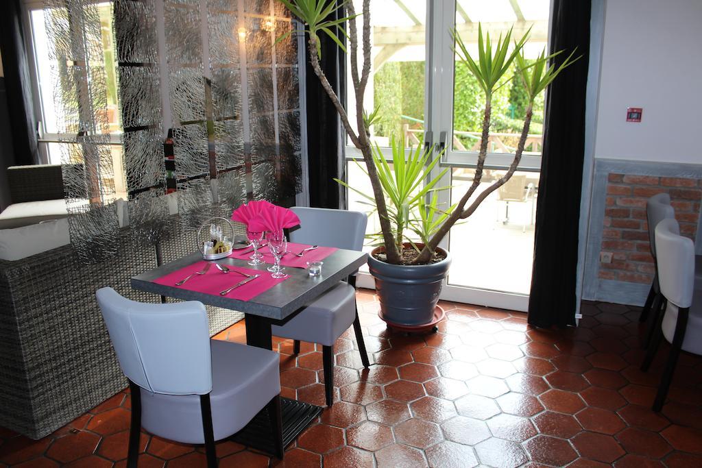Auberge La Tomette, The Originals Relais Vitrac  Esterno foto